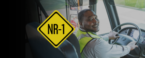 alerta sobre a NR-1 no transporte por ônibus